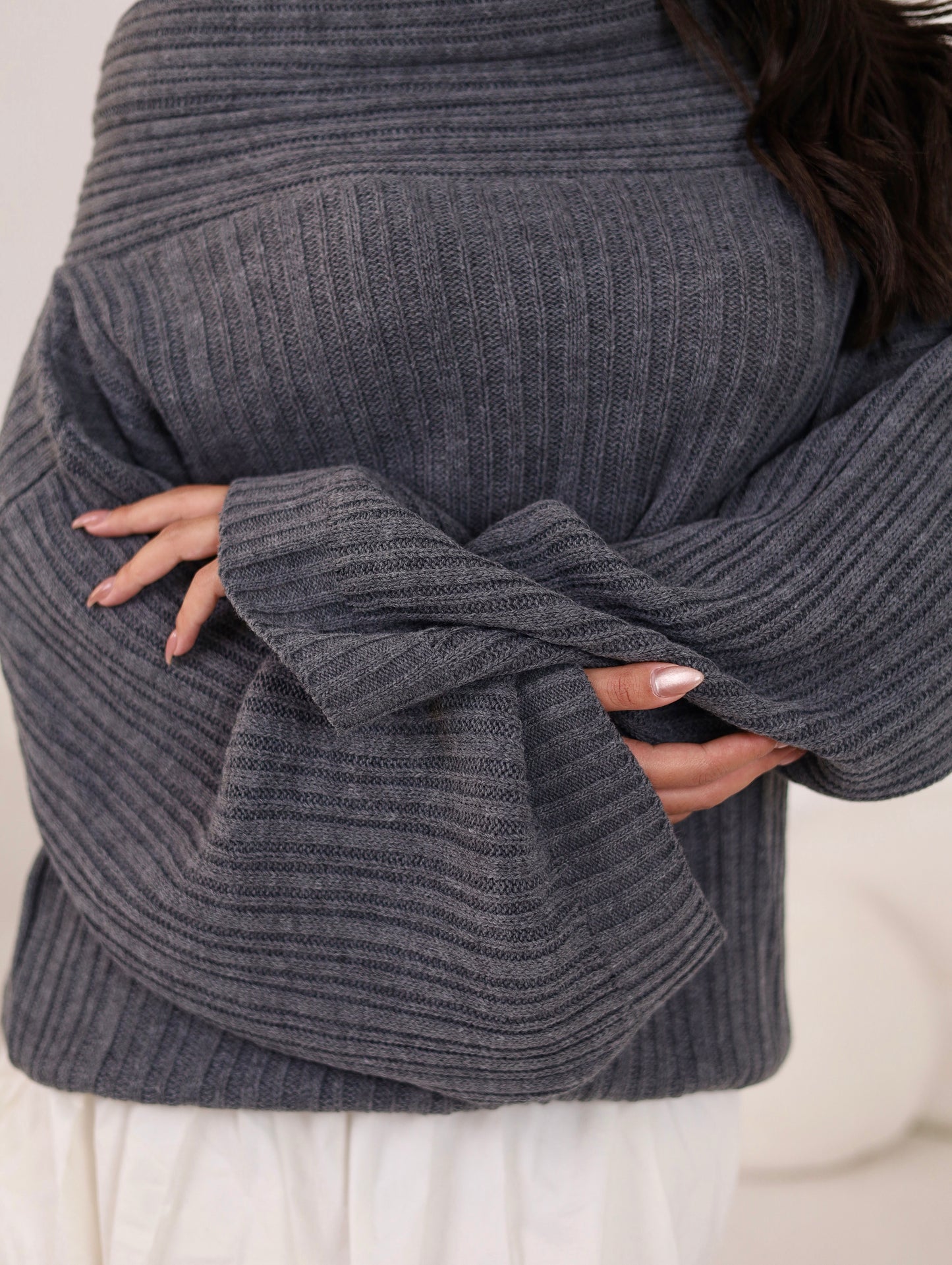 Off-Shoulder Knit - Grey