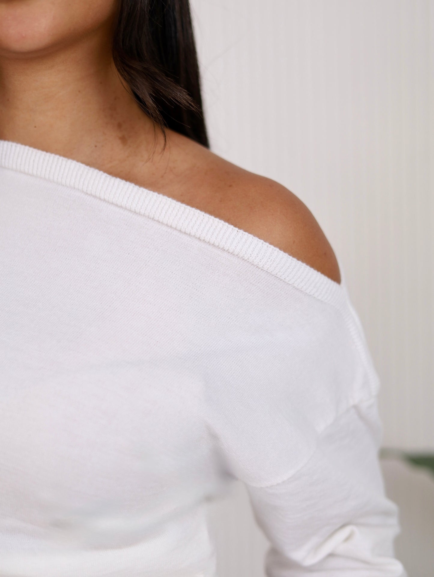 Asymmetrical knit - Off-white