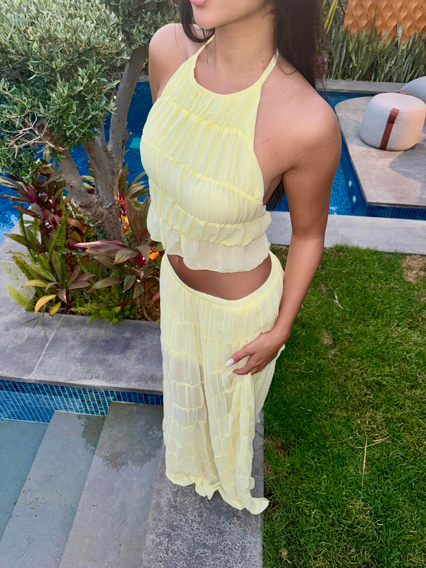 Soleil Set in butter yellow