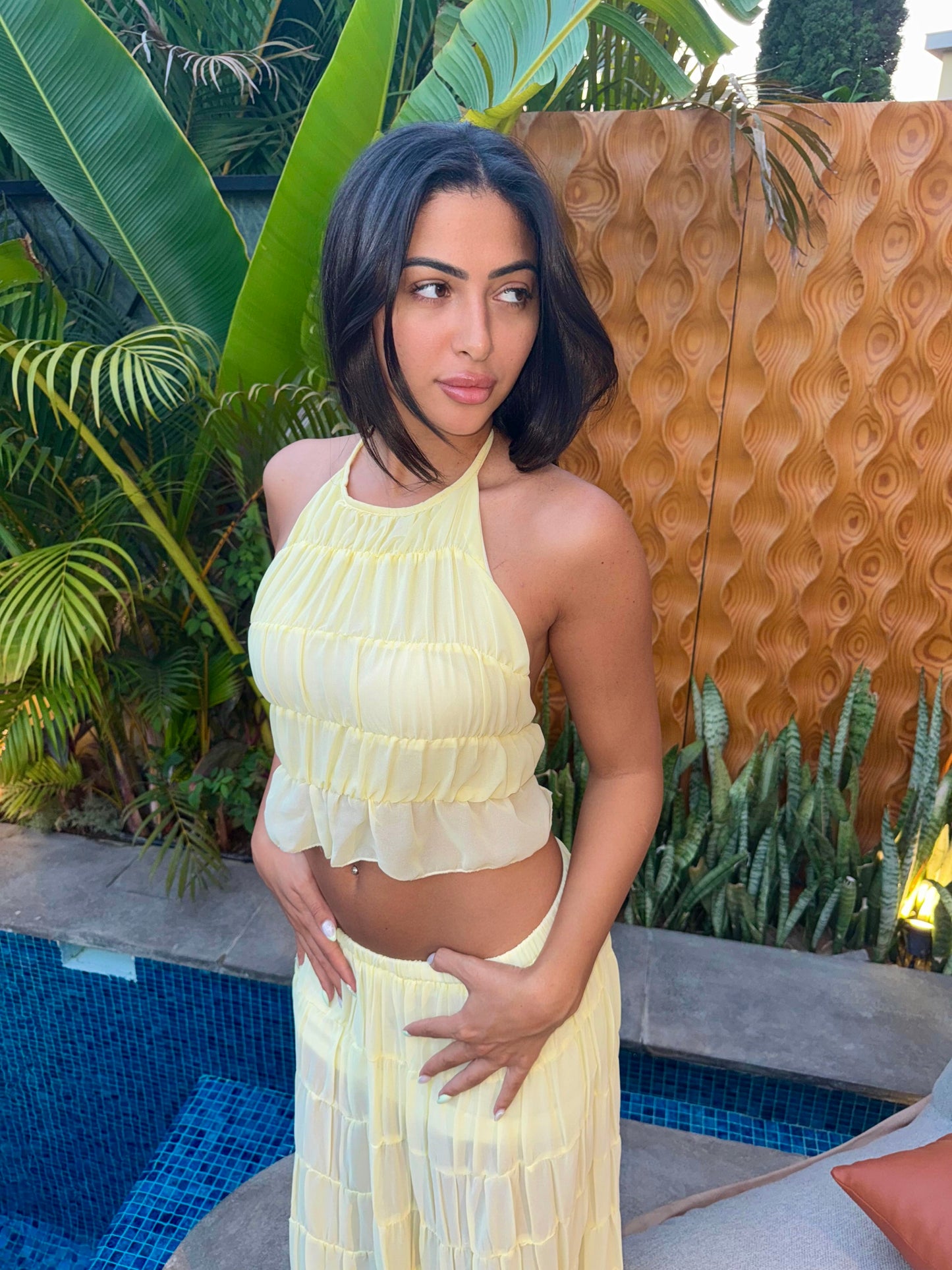 Soleil Set in butter yellow